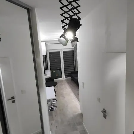 Sky View Legnicka33 Keyless24h Wroclaw