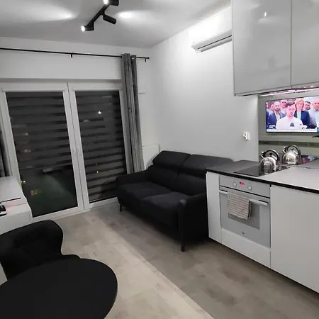 Apartment Sky View Legnicka33 Keyless24h Wroclaw